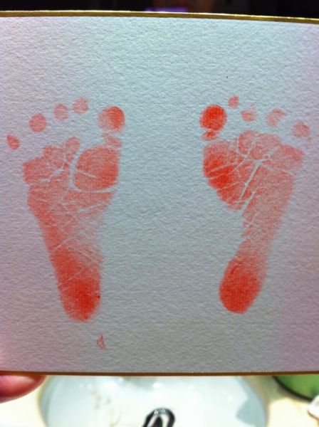 爱女脚印
